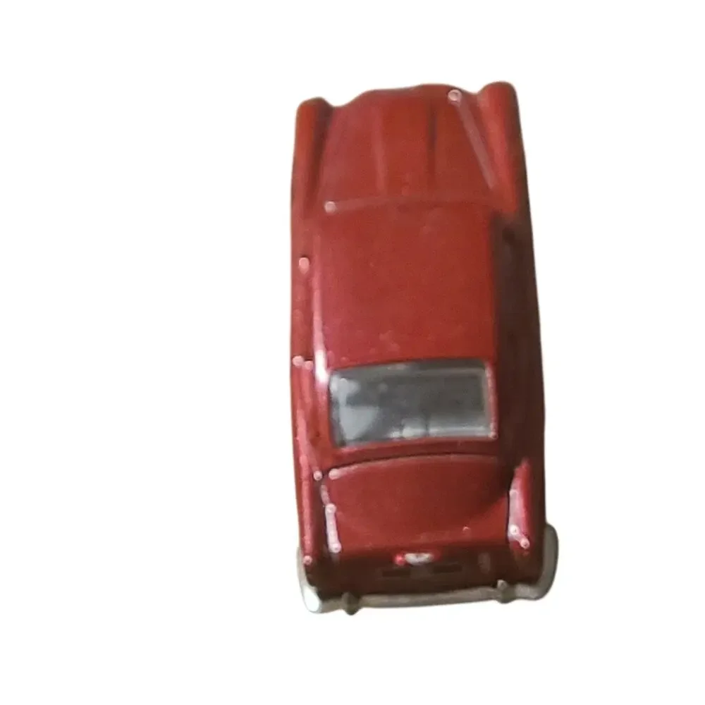 Vintage Mattel Aston Martin 1963 DB5 Year 2013 Made in Malaysia